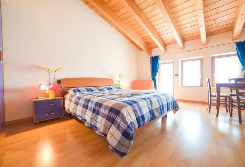 발코니 디럭스 룸, Agriturismo La Preara