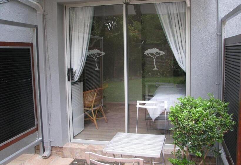 اتاق استاندارد, Kruger S Guest House