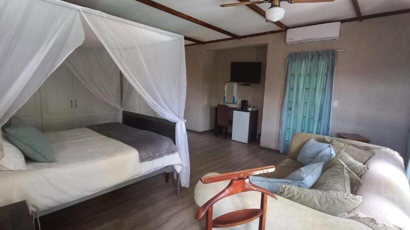 سوییت, Kruger S Guest House