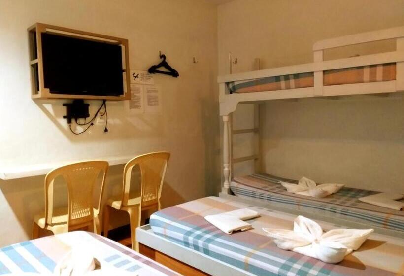 חדר משפחתי, Sola Eleganza Apartelle