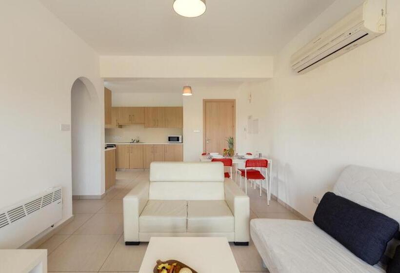 Апартаменты 2 Спальни, Oceania Bay Village