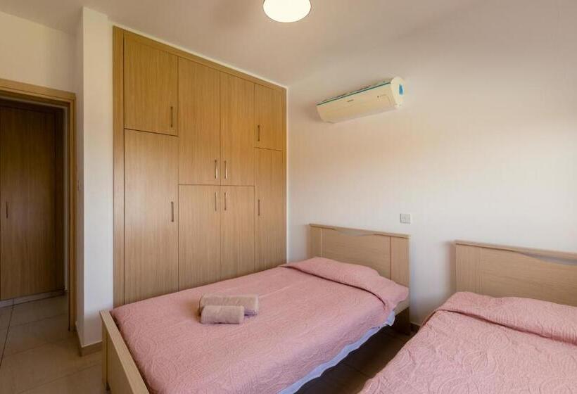 Апартаменты 2 Спальни, Oceania Bay Village
