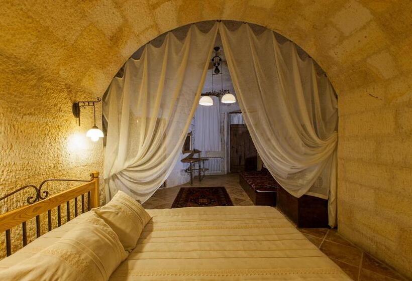 Номер Deluxe, Mithra Cave