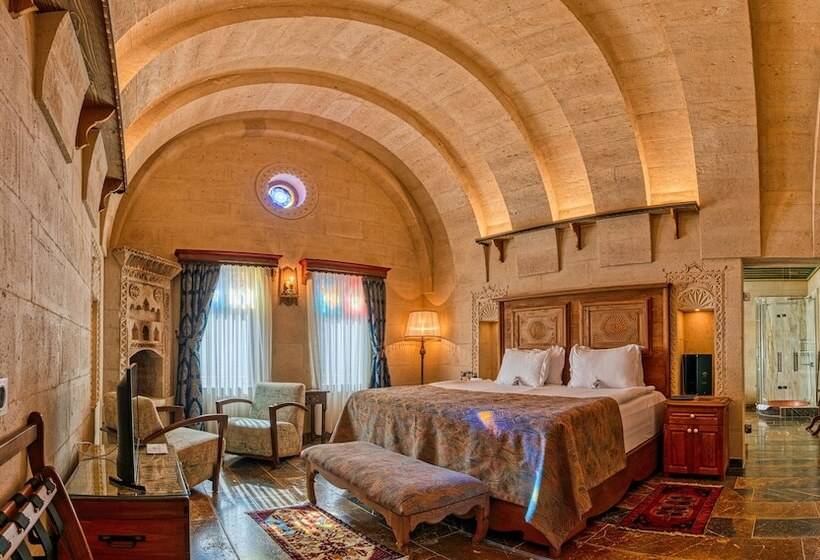 Superior Suite, Museum