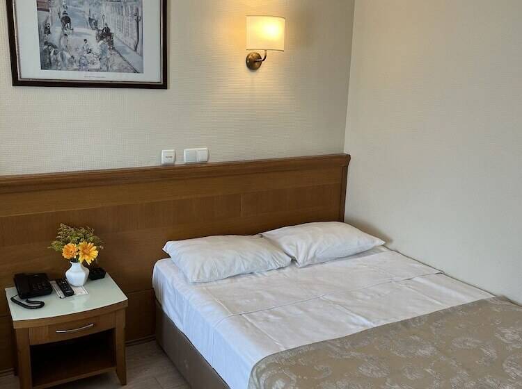 スタンダードルーム, Yavuz Otel