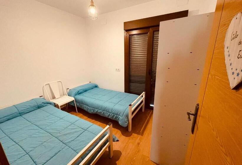 اتاق اکونومی, Albergue Estrella Guia