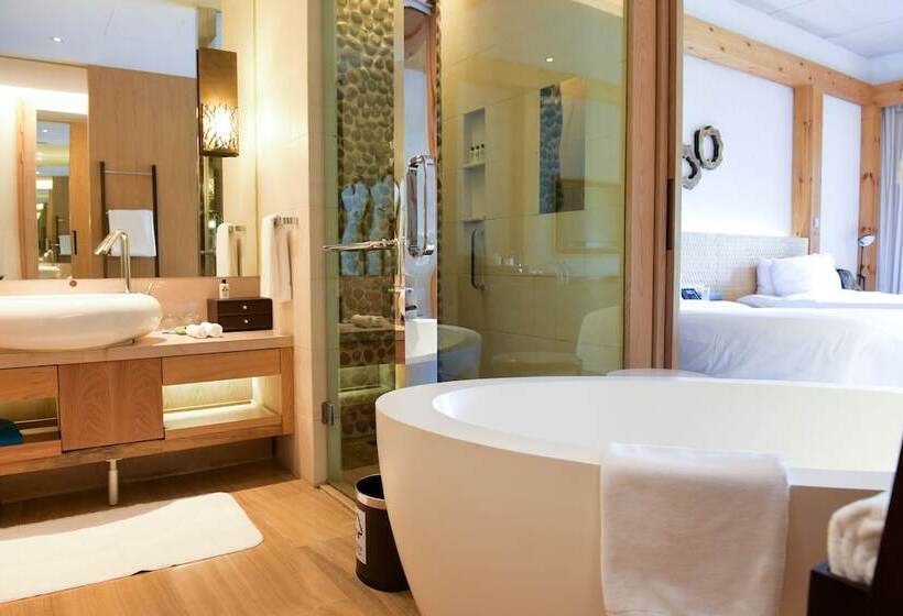 Номер Классика Двуспальная Кровать, Intercontinental One Thousand Island Lake Resort, An Ihg