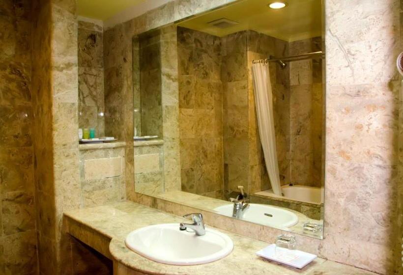 Suíte Familiar, Sari Ater Kamboti Hotel Bandung