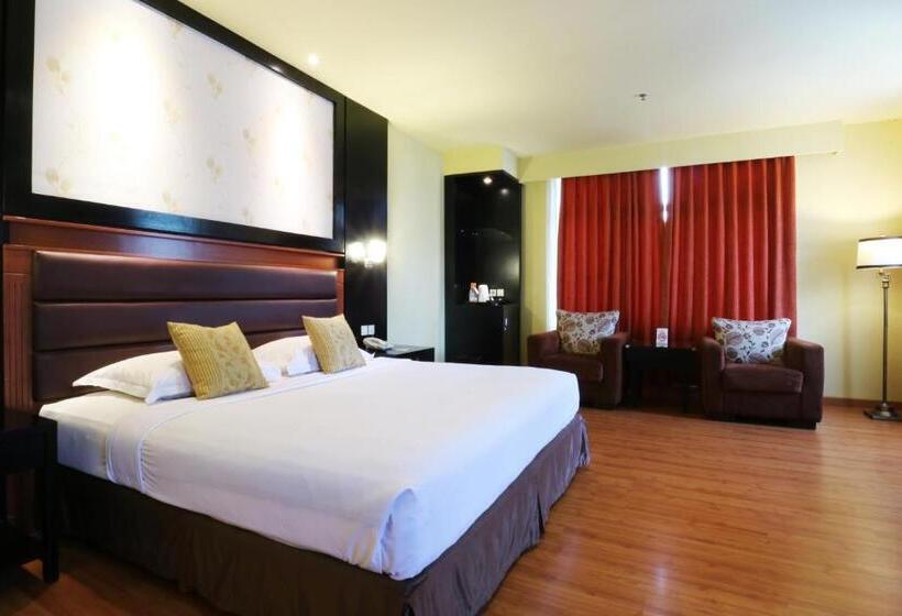 Quarto Deluxe, Sari Ater Kamboti Hotel Bandung