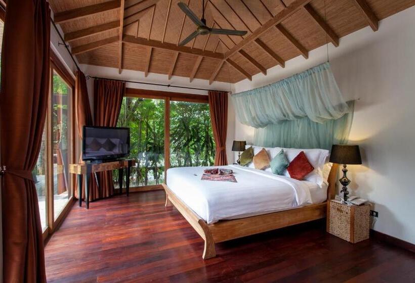 سوئیت جونیور با استخر, Tango Luxe Beach Villa, Koh Samui