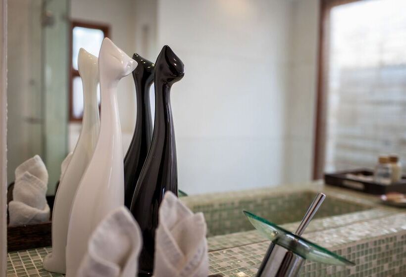 سوئیت جونیور با استخر, Tango Luxe Beach Villa, Koh Samui
