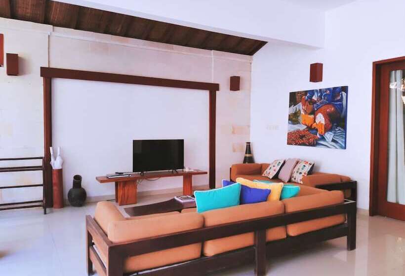Вилла 2 Спальни, The Beach House Resort