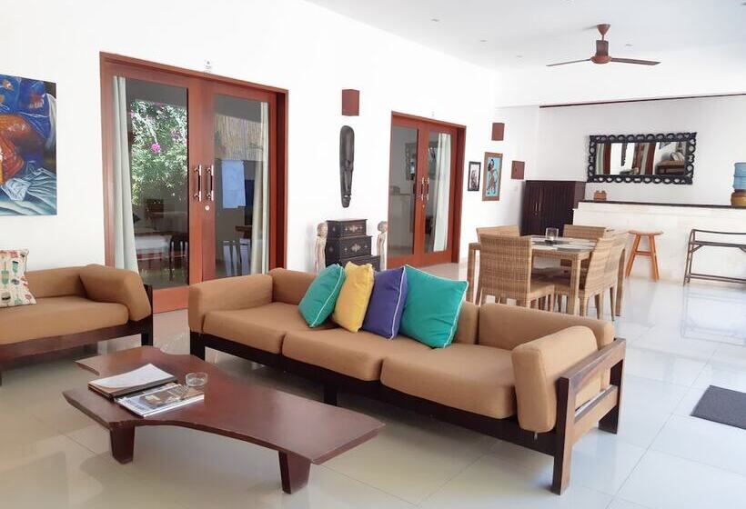 فيلا غرفتين نوم, The Beach House Resort