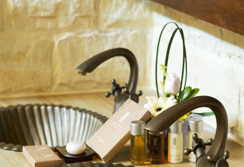 سوییت, Philea Resort & Spa