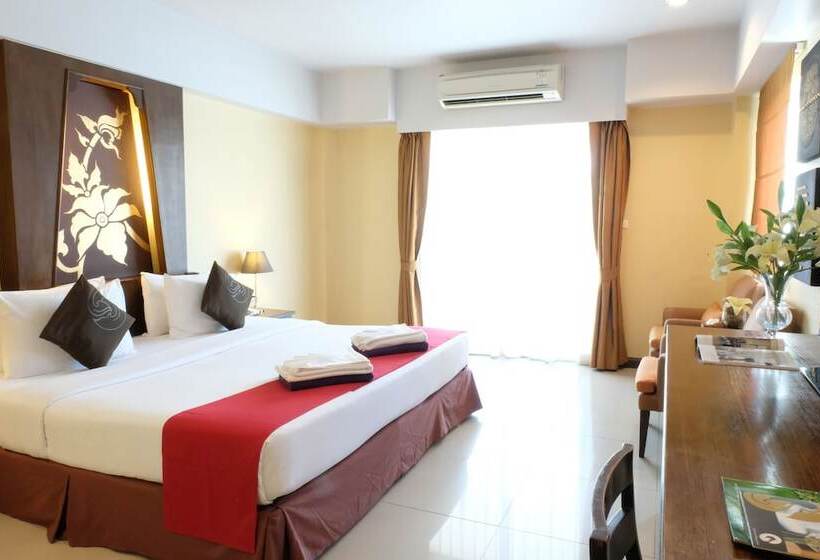 Номер Superior, Golden Sea Pattaya   Sha Extra Plus
