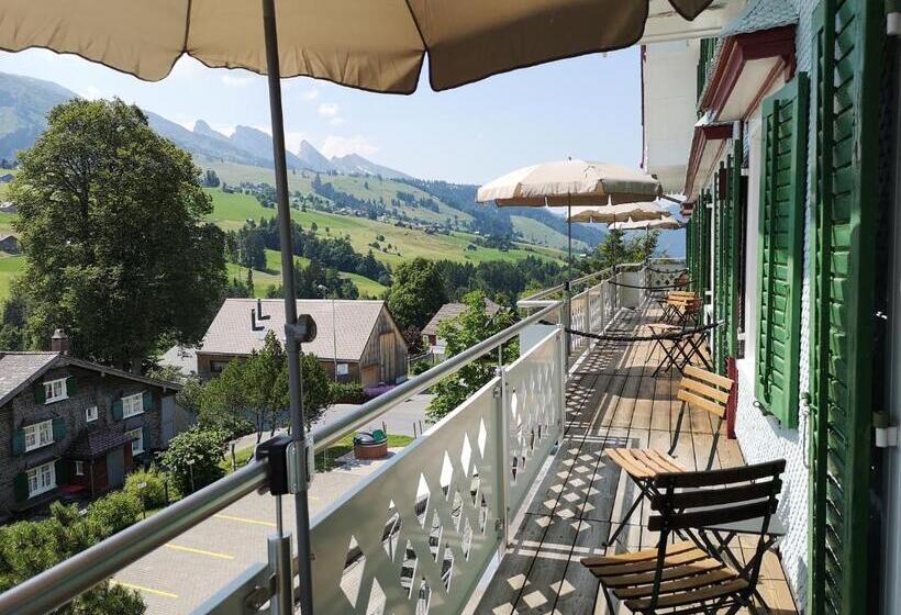 اتاق لوکس با بالکن, Gasthaus Friedegg