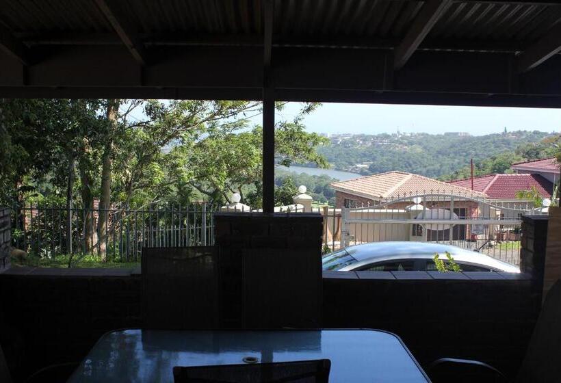 Апартаменты 1 Спальня, Laudin S View