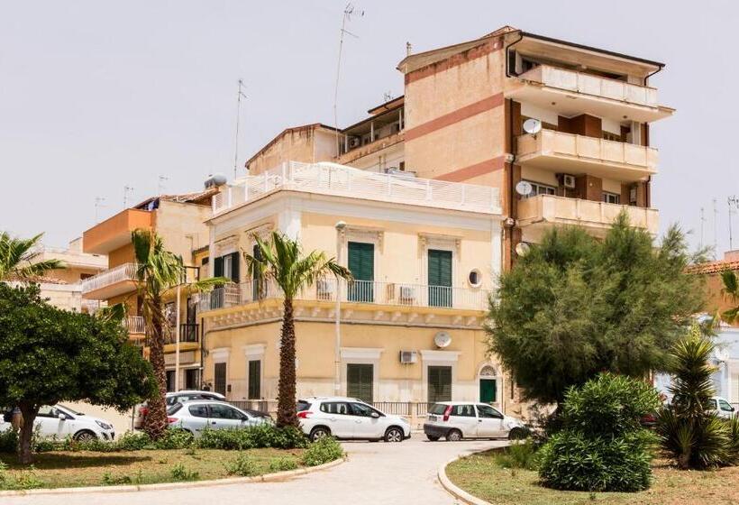 اتاق استاندارد, Sea Beach Pozzallo