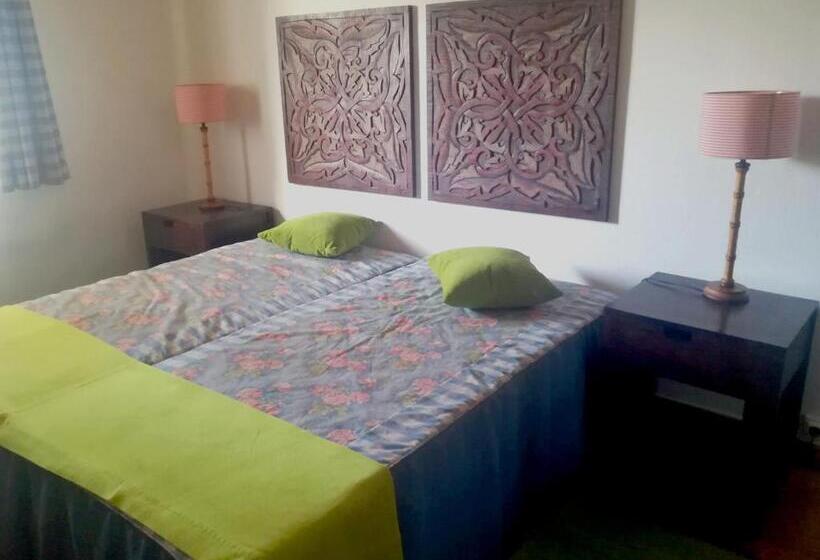 Дом 3 Спальни, Country Club   Sto Estevao