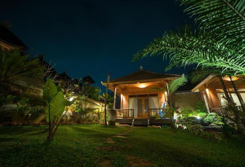 带阳台的豪华间, Mirah Guest House