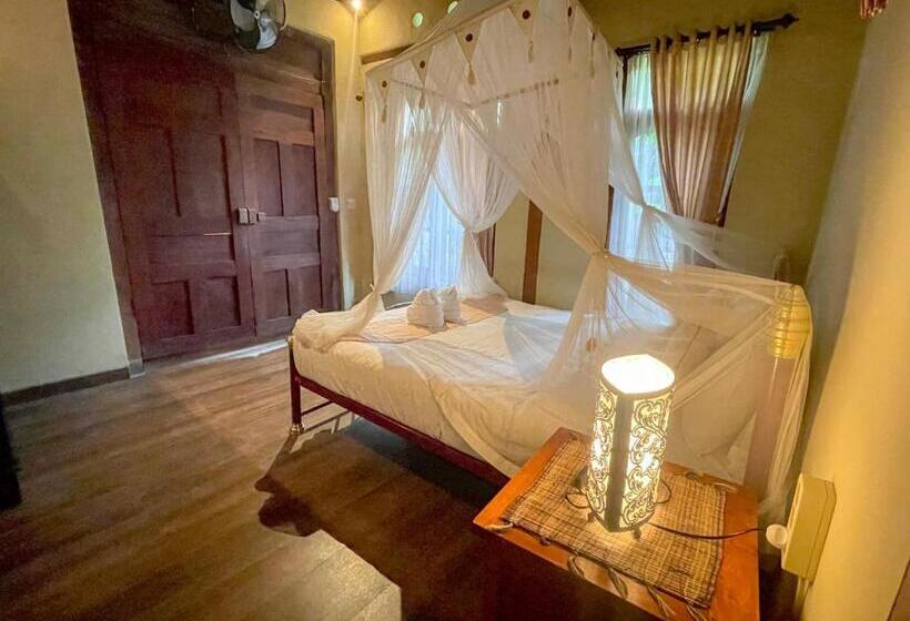 高级大房间, Mirah Guest House