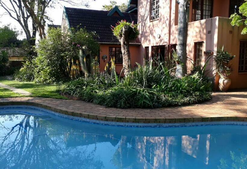 Номер Стандарт, Mtunzini Bnb