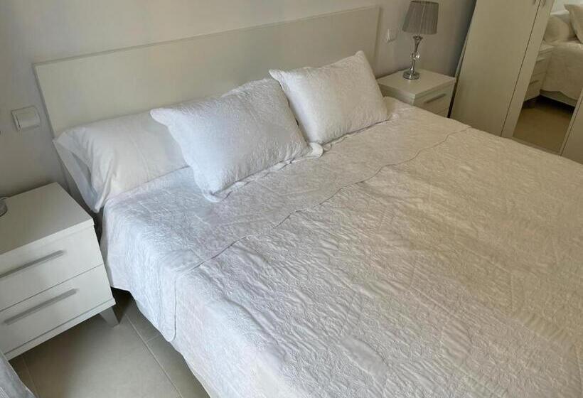 ロイヤルスイート, Royal Suites Estepona