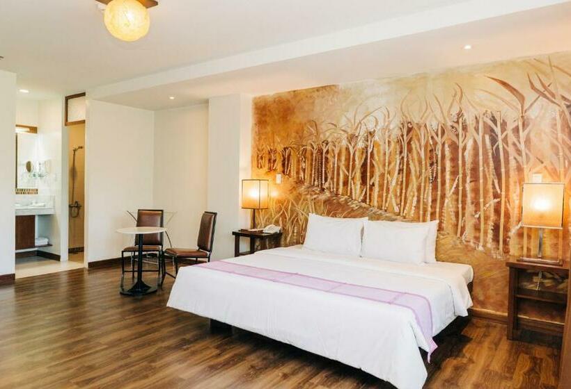 디럭스 룸, Nature S Village Resort