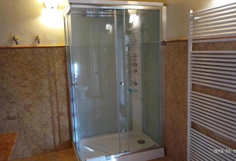 استودیو استاندارد با چشم‌انداز باغ, Casa Del Sole
