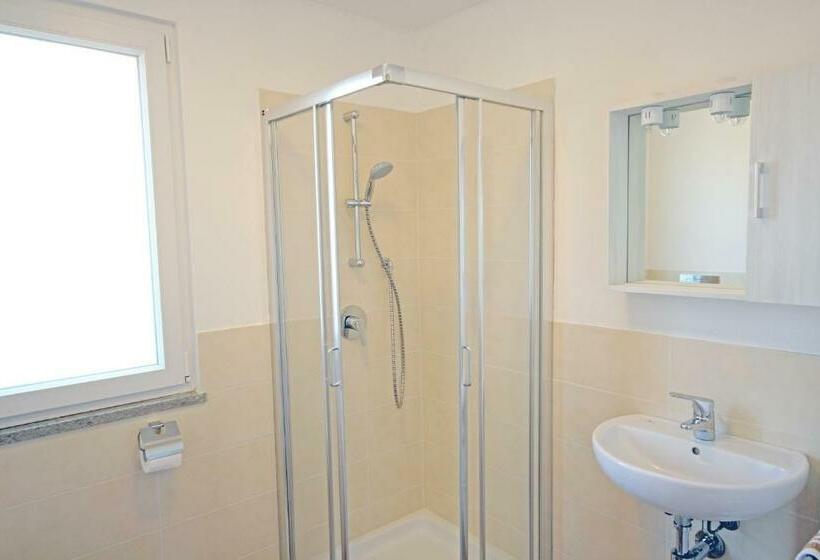 آپارتمان 1 خوابه با تراس, Villa Artemide