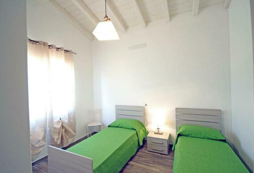 آپارتمان 1 خوابه با تراس, Villa Artemide