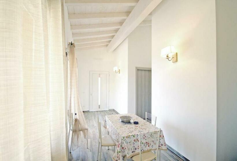 آپارتمان 1 خوابه با تراس, Villa Artemide