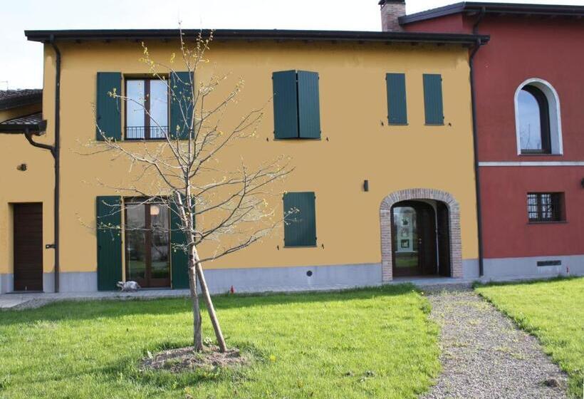 Трехместный Номер Стандарт Вид на Сад, La Casa Dei Gatti