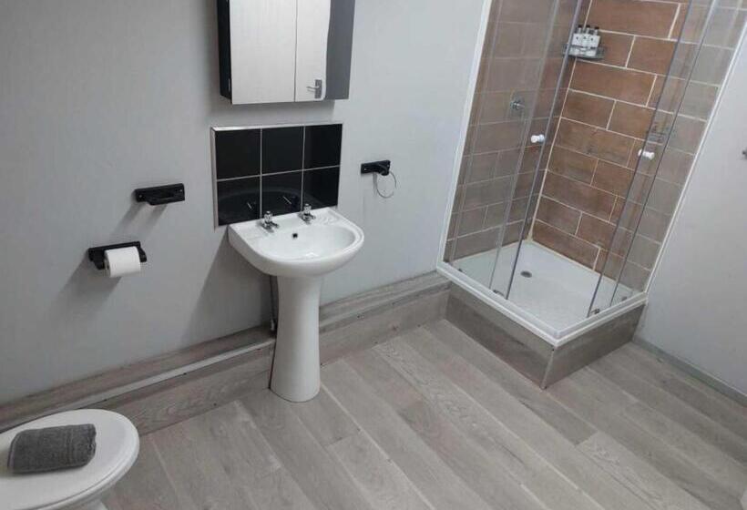 Номер Стандарт, Wisteria Lane Guesthouse