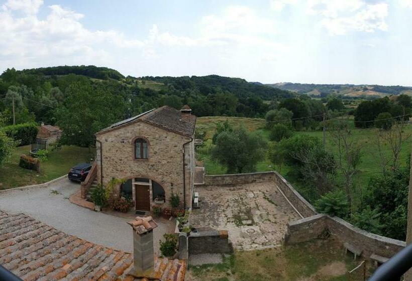 Quarto Triplo Estandar, San Paterno B&b