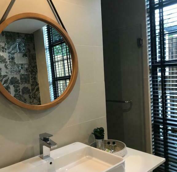 스위트 킹사이즈 침대, Gajib Bed&breakfast