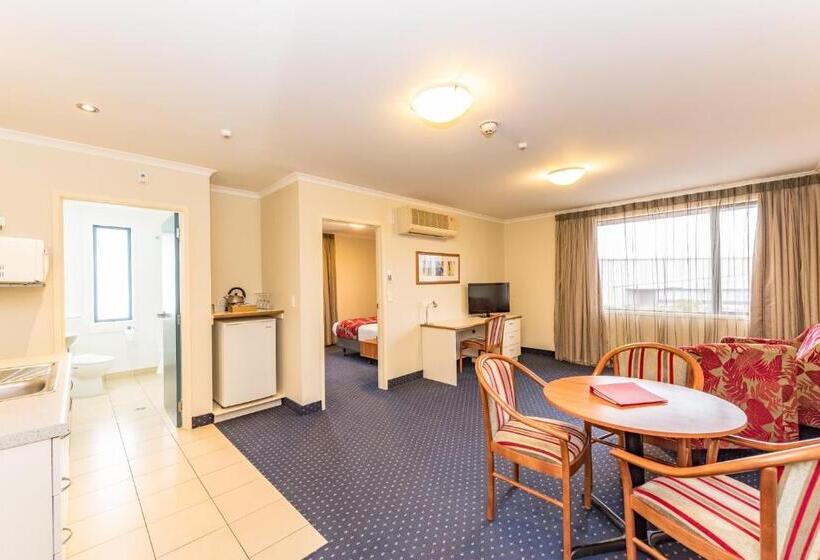 스위트, Heartland Hotel Auckland Airport