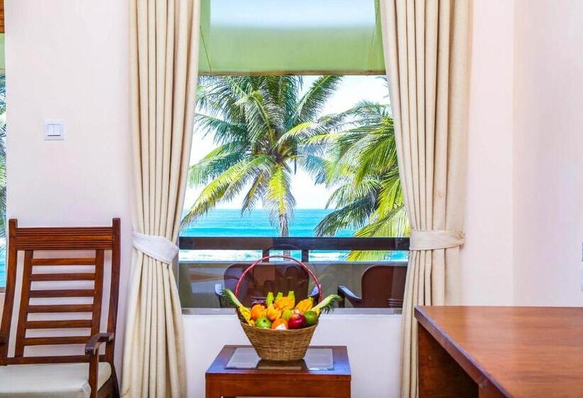 Номер Deluxe Вид на Море с Балконом, Insight Resort Ahangama   S&s Other Certified