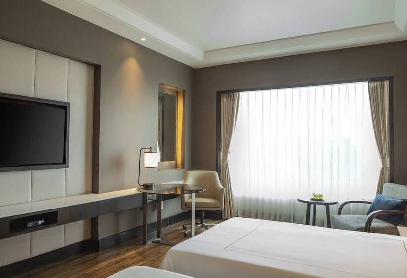 Номер Superior, Taj Hotel & Convention Centre, Agra