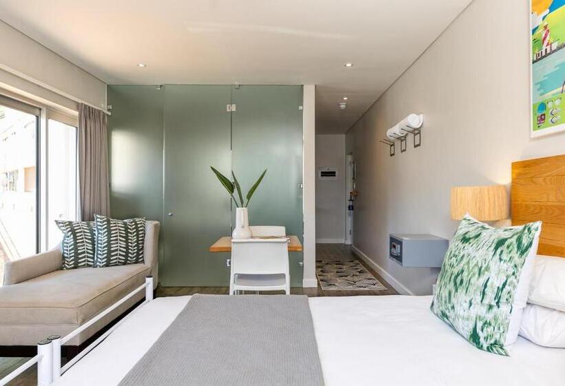 Студио Стандарт с Балконом, Camps Bay Village   Studios And Apartments