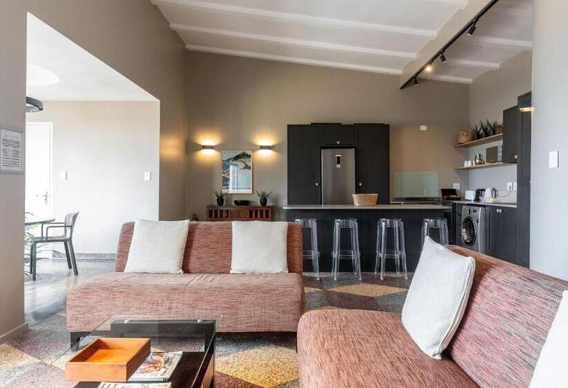 Апартаменты 1 Спальня Вид на Море, Camps Bay Village   Studios And Apartments