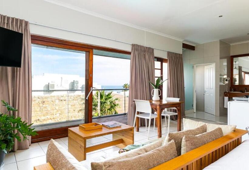 Студия Стандарт Вид на Море, Camps Bay Village   Studios And Apartments