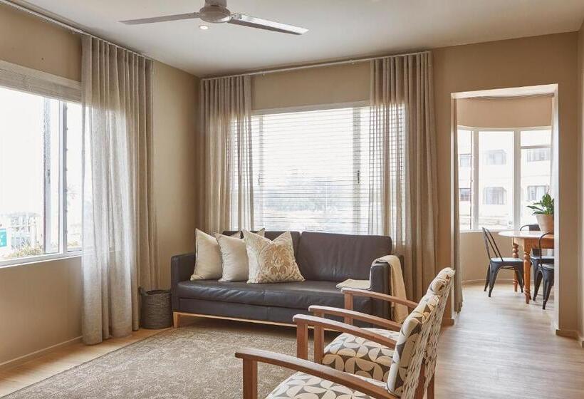 Апартаменты 1 Спальня Нижний Этаж, Camps Bay Village   Studios And Apartments