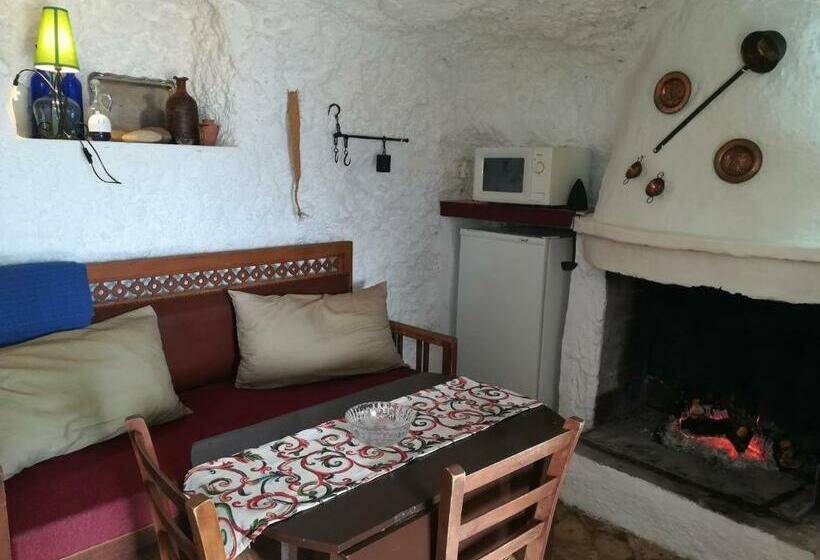 Дом 1 Спальня, Cueva El Madrono