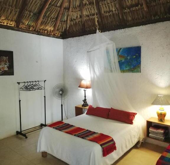 اتاق استاندارد, Mayan Bungalow Near Chichén