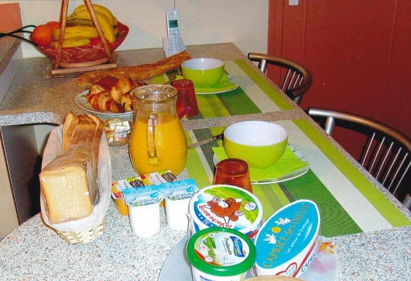 Номер Стандарт, Chambre D Hotes A Nérac