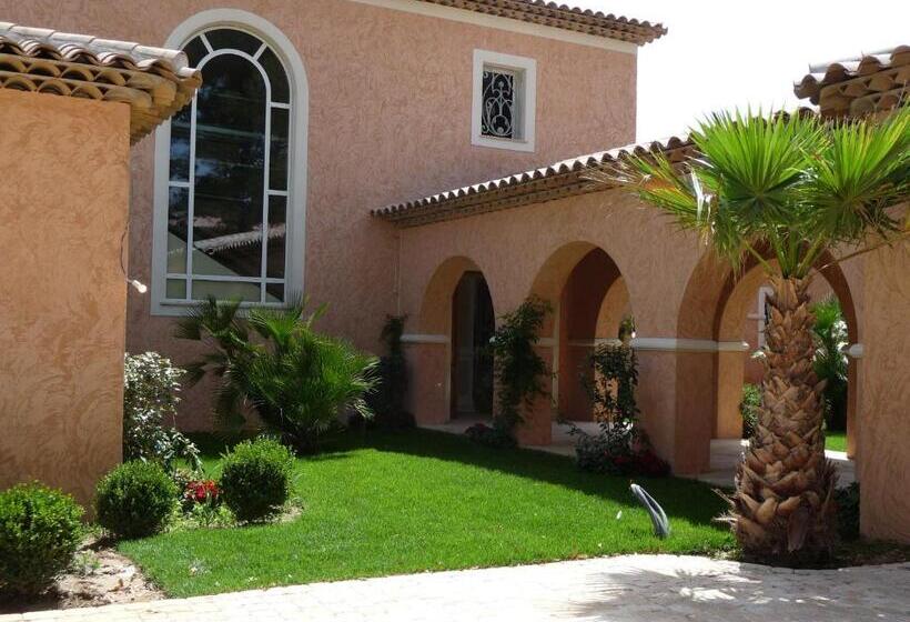 Номер Стандарт Вид на Море, Havre De Paix 5 étoiles Prestige Jacuzzi, Hammam, Sauna, Piscine Chauffée Mougins Cannes Grasse