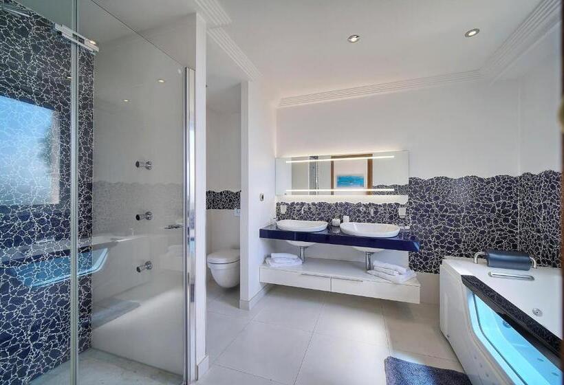 Стандартный Номер Кровать Кинг, Havre De Paix 5 étoiles Prestige Jacuzzi, Hammam, Sauna, Piscine Chauffée Mougins Cannes Grasse