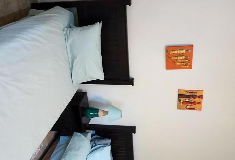 Дом 2 Спальни, Parkers Cottages