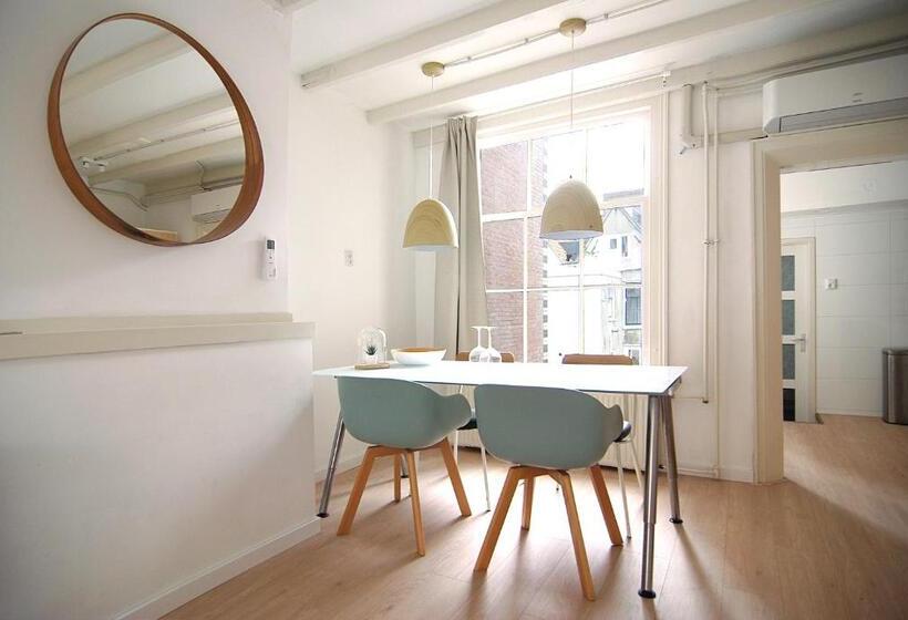 اتاق استاندارد, Loft Leidsegracht